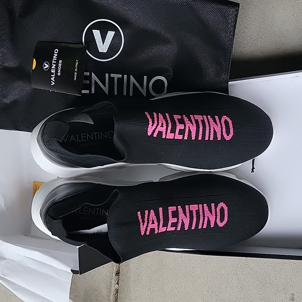 100% Authentic Valentino Sneakers 9.5 womens NEW